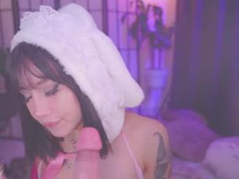 nekyra_san chaturbate stream image, 20.05.2025 00:20