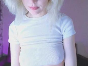 TwilightSparkle bongacams stream image, 22.05.2025 05:50