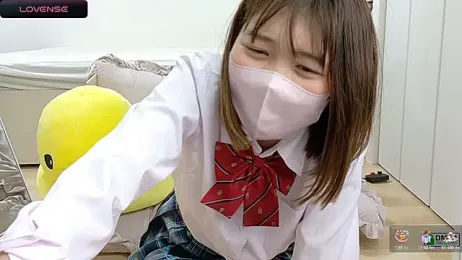 SUZU_ stripchat stream image, 28.05.2025 12:00