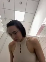 Holly_Play stripchat stream image, 31.05.2025 11:00