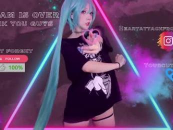 yourcutewaifu chaturbate stream image, 02.06.2025 23:30