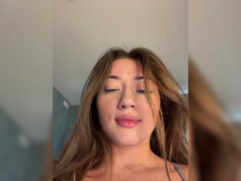 juicy-peachh bongacams stream image, 03.06.2025 05:20