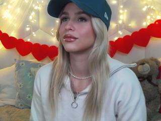 Maci Reynolds flirt4free stream image, 09.02.2025 19:10