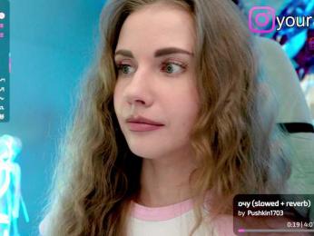 VikkiExtraCheese bongacams stream image