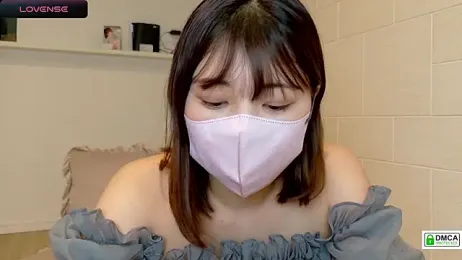 SUZU_ stripchat stream image, 12.06.2025 12:00