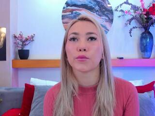 Azura Wave flirt4free stream image, 12.06.2025 11:40