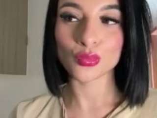 kiraalopez camsoda stream image