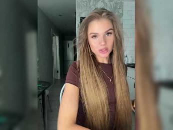 SweetyMia bongacams stream image, 20.06.2025 09:10
