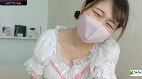 SUZU_ stripchat stream image, 21.06.2025 00:00