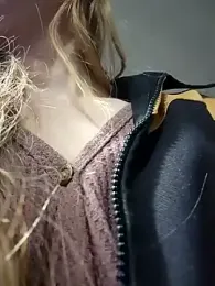 GoldenFlameGoddess stripchat stream image, 11.02.2025 04:40