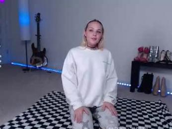 petitebrat chaturbate stream image, 24.06.2025 08:50