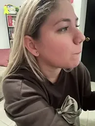 Celestedubois stripchat stream image, 24.06.2025 21:40