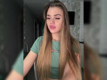 SweetyMia bongacams stream image, 11.02.2025 08:00