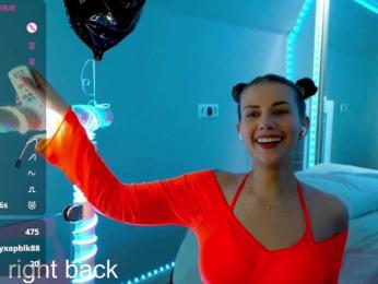 VikkiExtraCheese bongacams stream image