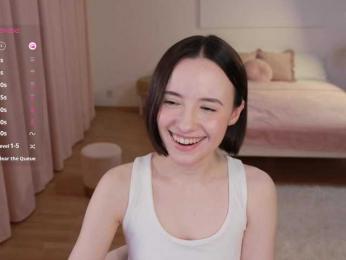 MissEssie bongacams stream image, 26.06.2025 15:00