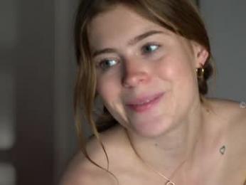 chloewildd chaturbate stream image, 29.06.2025 19:40