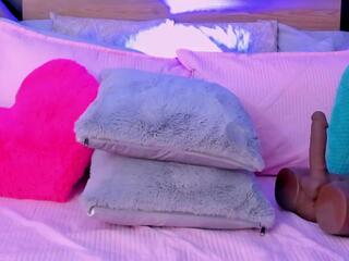 Victoria Lois flirt4free stream image, 04.07.2025 16:40
