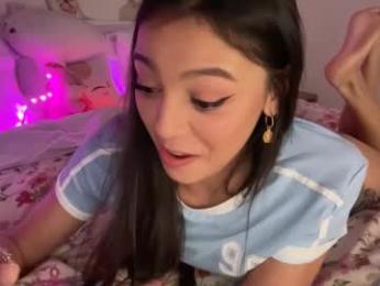 keirasworld chaturbate stream image