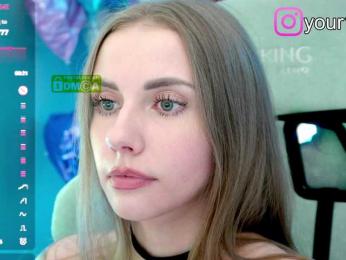 VikkiExtraCheese bongacams stream image