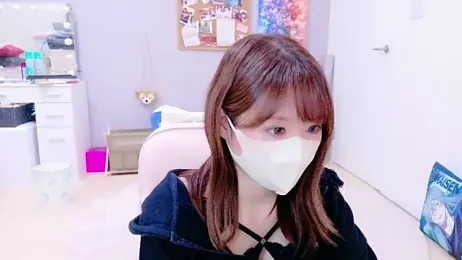Yui-Ch stripchat stream image, 08.07.2025 13:00