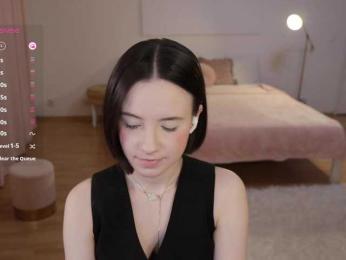 MissEssie bongacams stream image, 12.07.2025 14:20