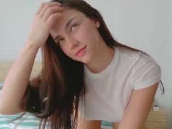 grettabenett_ chaturbate stream image, 15.07.2025 20:00