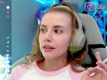 VikkiExtraCheese bongacams stream image