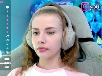 VikkiExtraCheese bongacams stream image