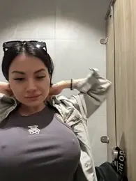 Wet__Bunny stripchat stream image, 17.07.2025 06:30