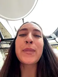 Holly_Play stripchat stream image, 18.07.2025 10:00