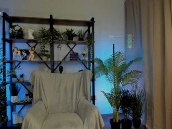 Careful_i_Bite bongacams stream image, 18.07.2025 18:30