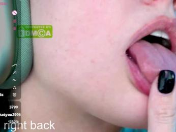 VikkiExtraCheese bongacams stream image