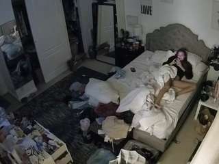 voyeurcam-hornyhostel-02 camsoda stream image