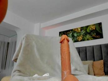 Fancy-t33n bongacams stream image