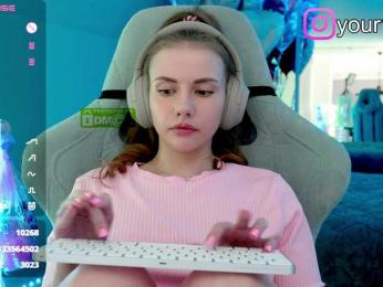 VikkiExtraCheese bongacams stream image