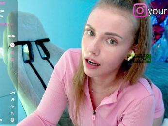 VikkiExtraCheese bongacams stream image