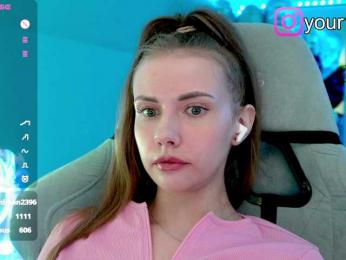 VikkiExtraCheese bongacams stream image