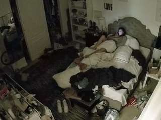 voyeurcam-hornyhostel-02 camsoda stream image