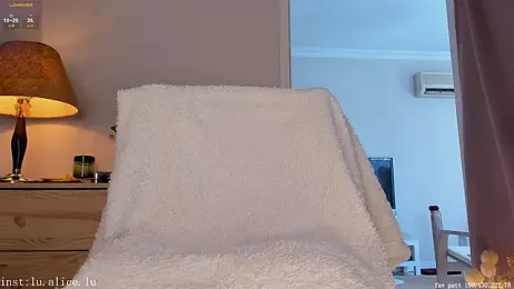 alicelu_ stripchat stream image, 02.08.2025 09:20