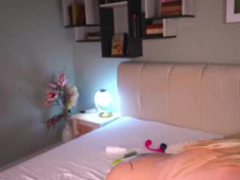 islandladies chaturbate stream image