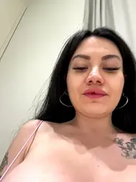 Wet__Bunny stripchat stream image, 03.08.2025 06:30