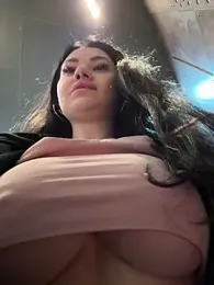 Wet__Bunny stripchat stream image, 07.08.2025 06:30