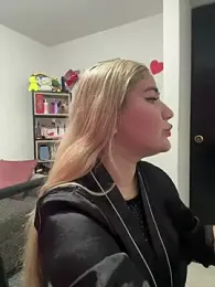 Celestedubois stripchat stream image, 08.08.2025 19:10