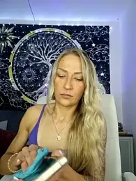 -Jeany- stripchat stream image, 13.08.2025 01:00