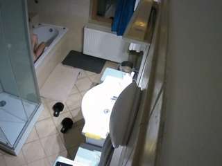 voyeurcam-julmodels-bath-2nd-2 camsoda stream image, 07.08.2025 18:00