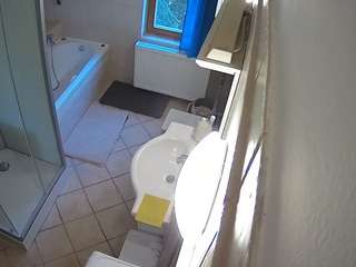 voyeurcam-julmodels-bath-2nd-2 camsoda stream image, 07.08.2025 18:00