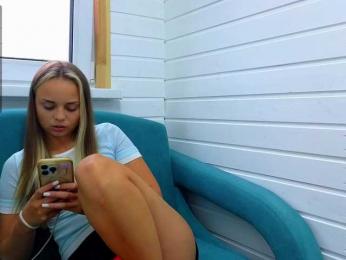 misss-vikki bongacams stream image