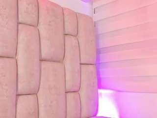ilianaphoenix camsoda stream image, 16.08.2025 18:10