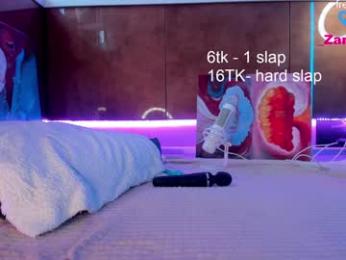 honey_pinkgreen chaturbate stream image, 18.08.2025 04:00