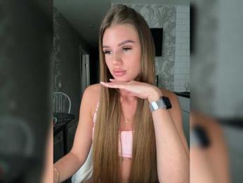 SweetyMia bongacams stream image, 18.08.2025 12:00